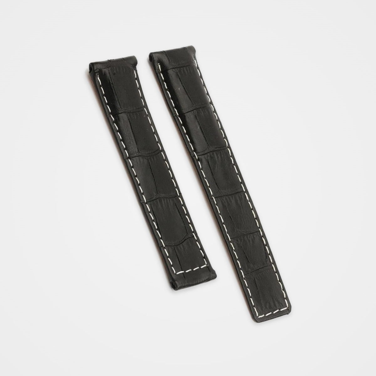Black crocodile grain strap with white stitching for TAG Heuer Carrera 20mm
