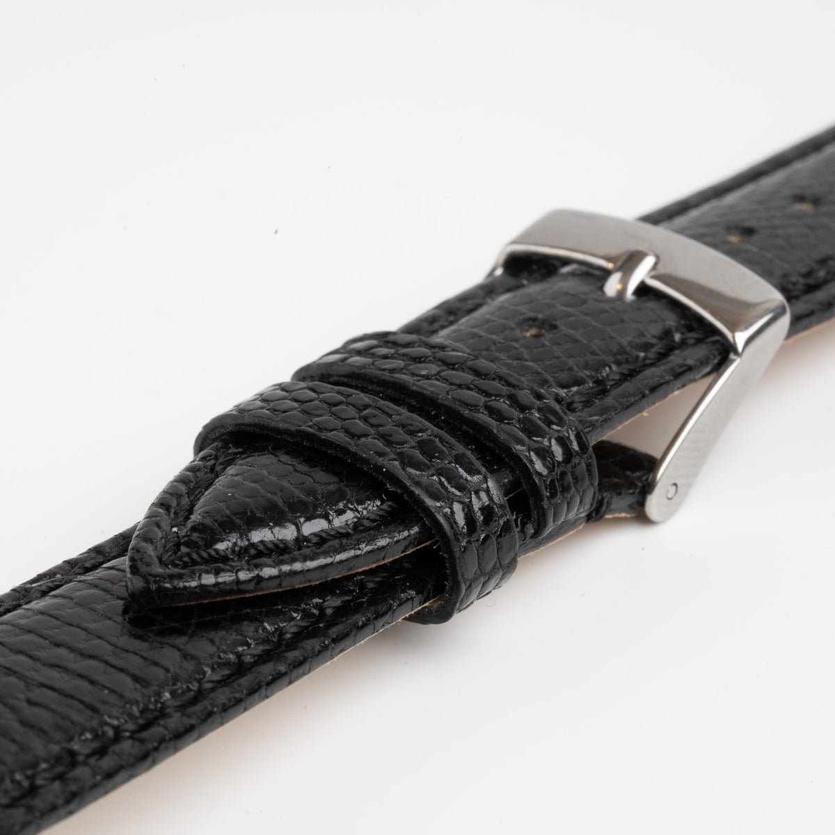 Autentico Lizard Black Watch Strap, close-up of the buckle and keepers