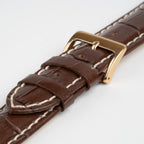 Brown Mayfair Classic watch strap, close-up of the grain and stitching