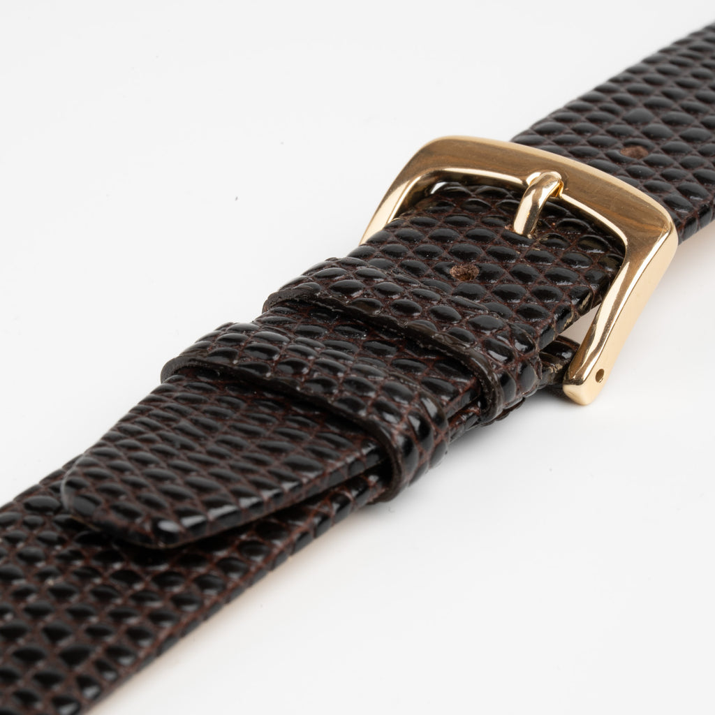 Brown Mayfair Lizard watch strap, close-up of the buckle and keepers
