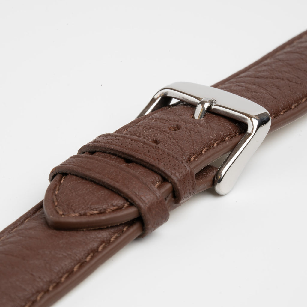 Henley Superior Supple Brown Watch Strap, close-up of the buckle and keepers