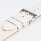 Windsor Smooth Cream Watch Strap, close-up of the buckle and keepers