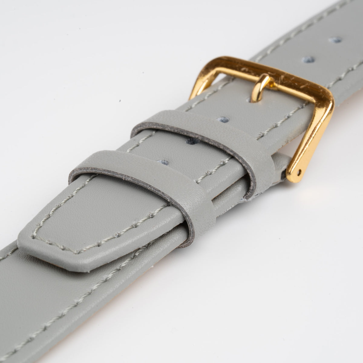 Calf Value Grey Watch Strap, close-up of the buckle and keepers