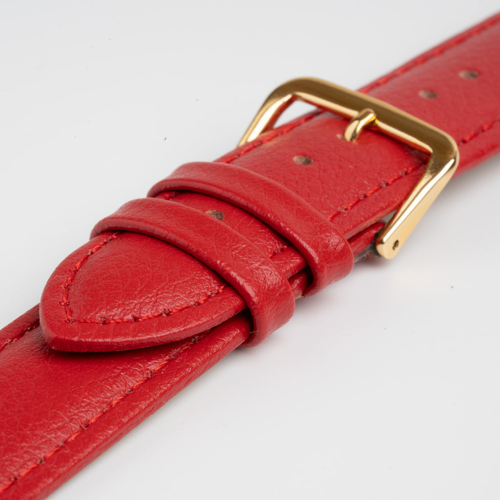 Buffalo Value Padded Red Watch Strap, close-up of the buckle and keepers