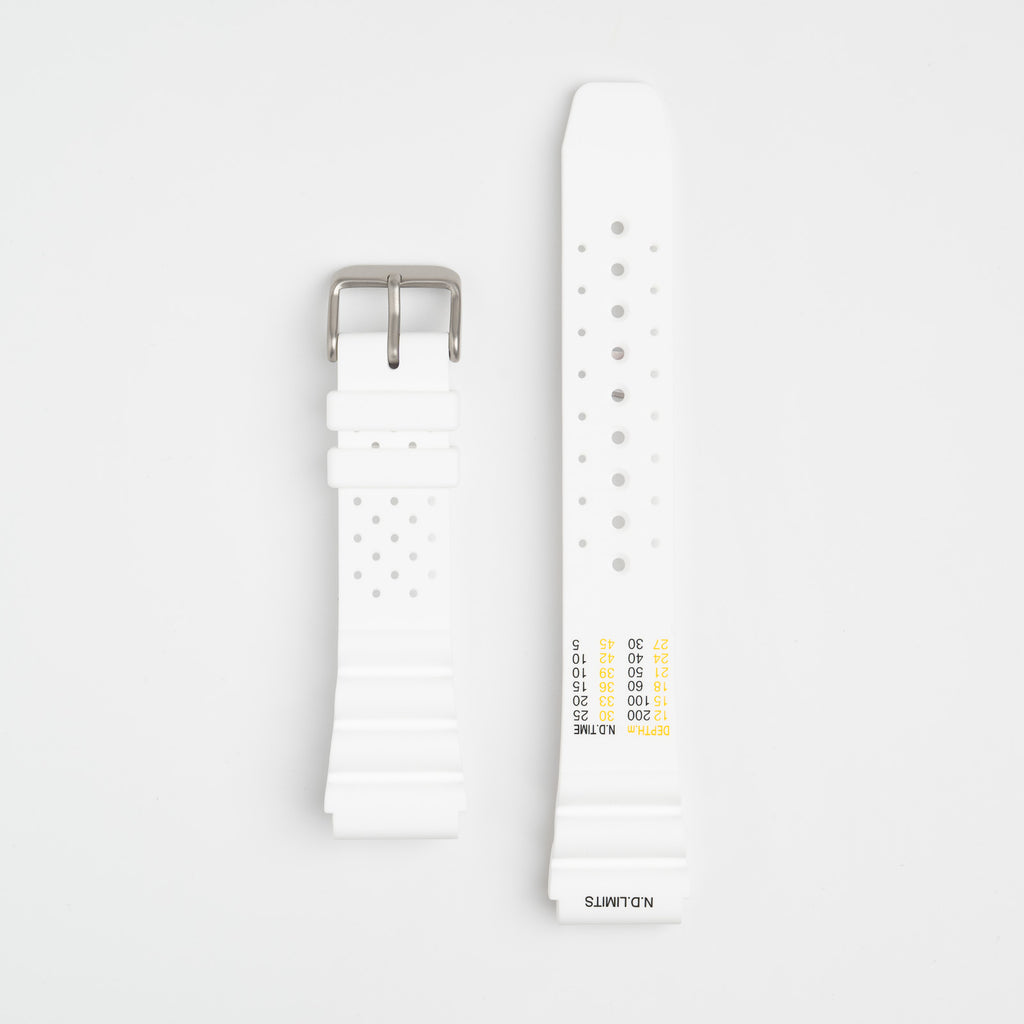 Submerge ND Limits White Watch Strap, close-up of the buckle and keepers